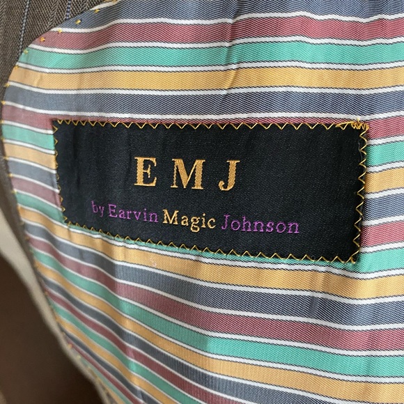 Erving Magic Johnson suit - Picture 2 of 5